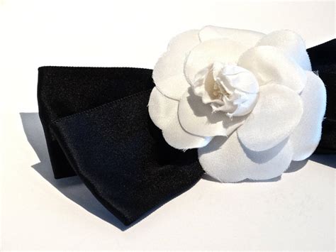 1980s Chanel Black Bow White Camellia Flower Hair Barrette